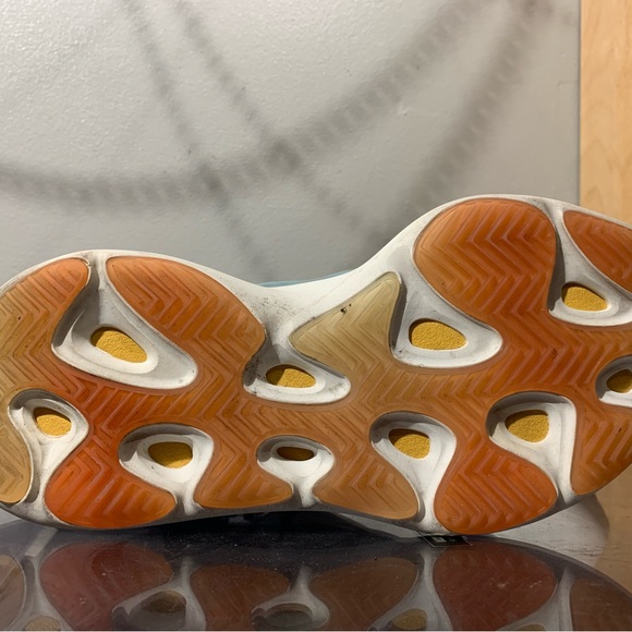 Adidas Yeezy 700 V3 Arzareth - Picture 6 of 6